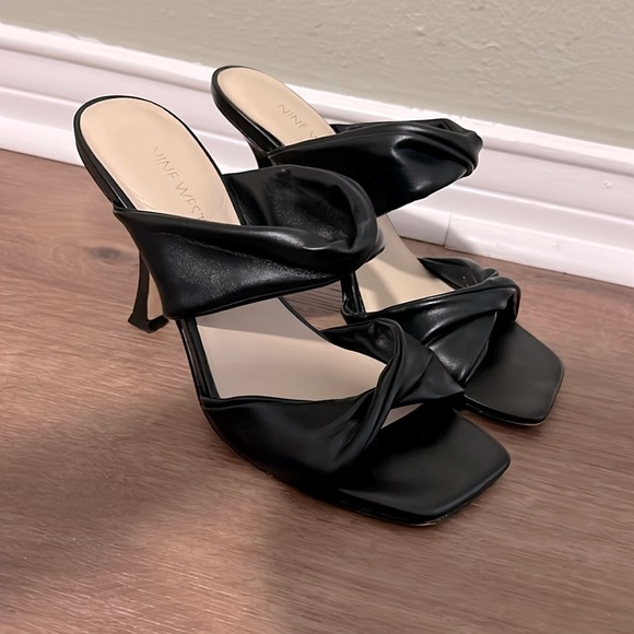 Nine West Shoes - Nine West 8.5 open toe sandal/heel